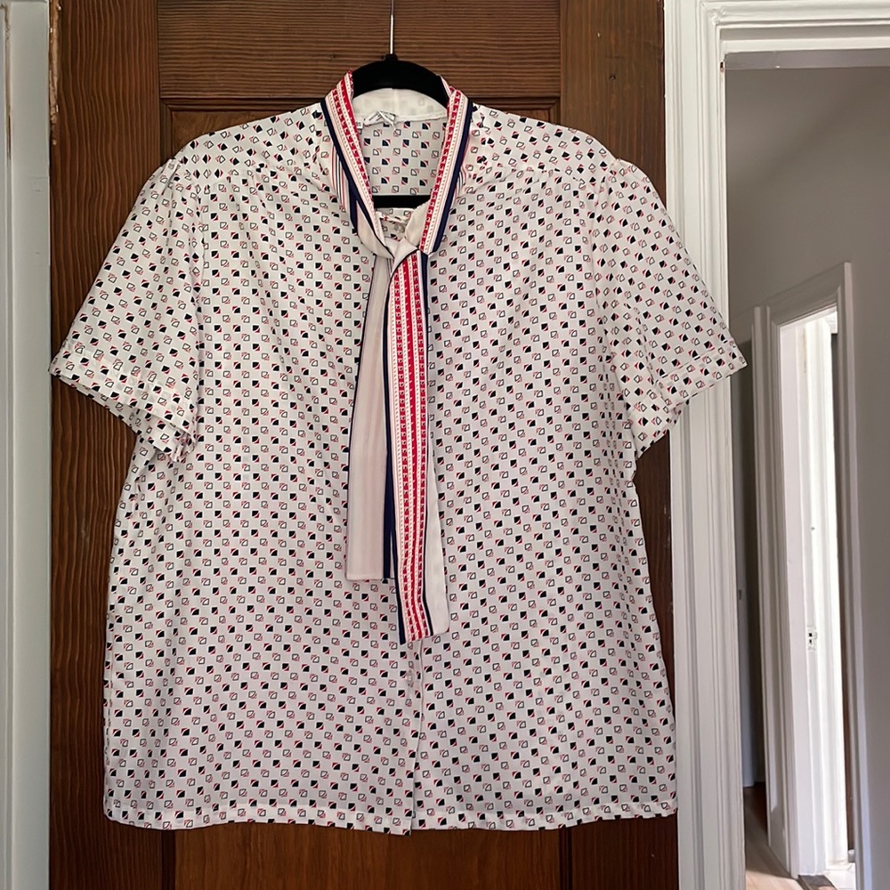 Alfred Dunner White Blouse with Red & Navy Dot Print and Tie Neck